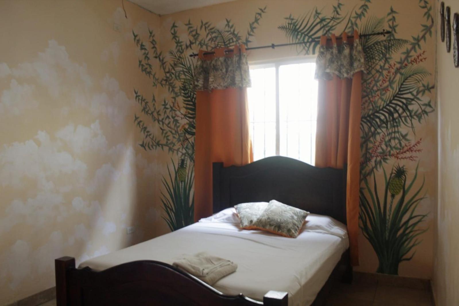 Cataleya Hostel Bocas del Toro Zewnętrze zdjęcie